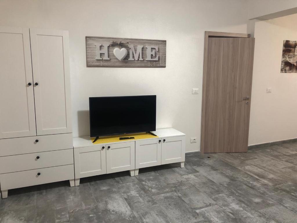 Residence Il Grappolo Di Gavi Εξωτερικό φωτογραφία